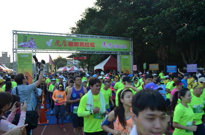 此次虎尾糖都馬拉松有萬名選手參賽。