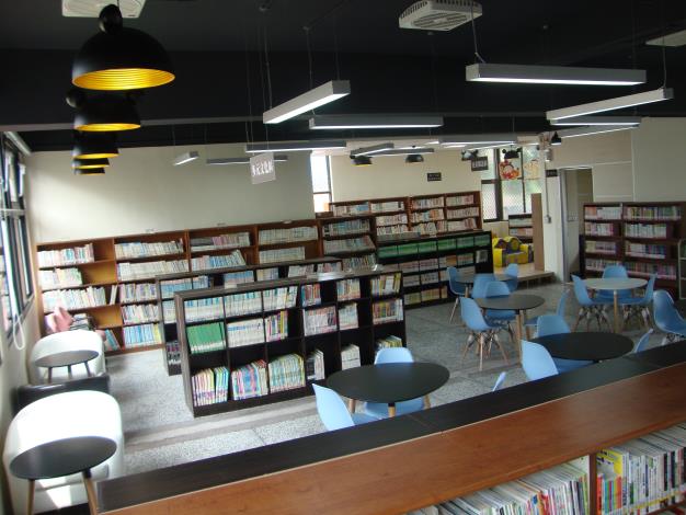 土庫鎮立圖書館整修完工  14日起重新開館