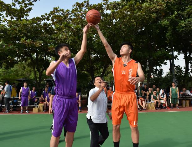 雲林縣警察局辦理「106年局長盃籃球錦標賽」活動 展現健康活力新警察