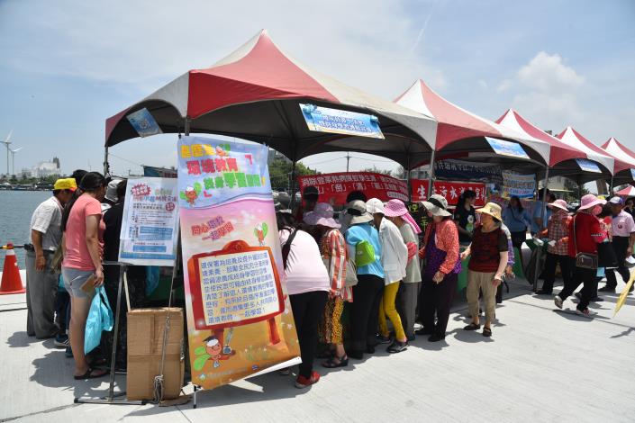 107年雲林縣世界海洋日活動「減塑再利用 海洋HOLD力勇」活動受民眾熱烈迴響