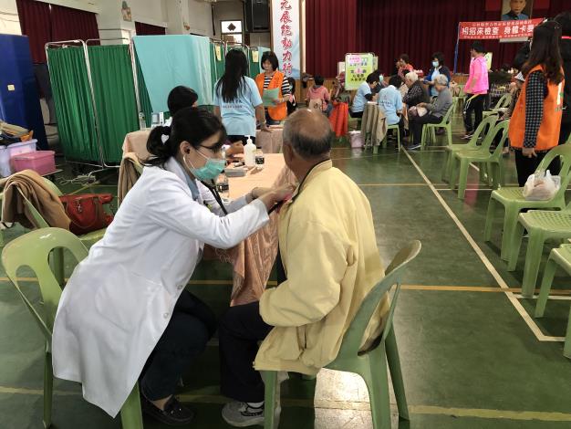 相招來檢查雲林縣108年度整合性社區健康篩檢服務16日東勢國小開跑