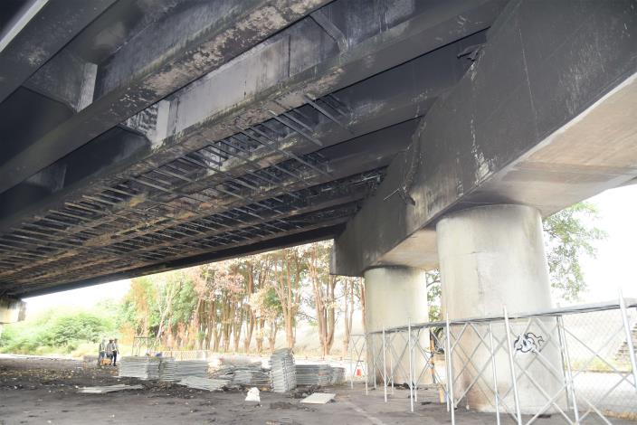 「斗六市雲科路三段竹圍大橋火害緊急復建工程」現階段已由施工團隊進駐開工