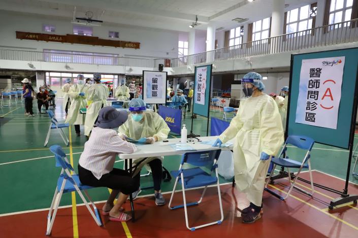 雲林縣第二波80歲以上長者今起施打疫苗。