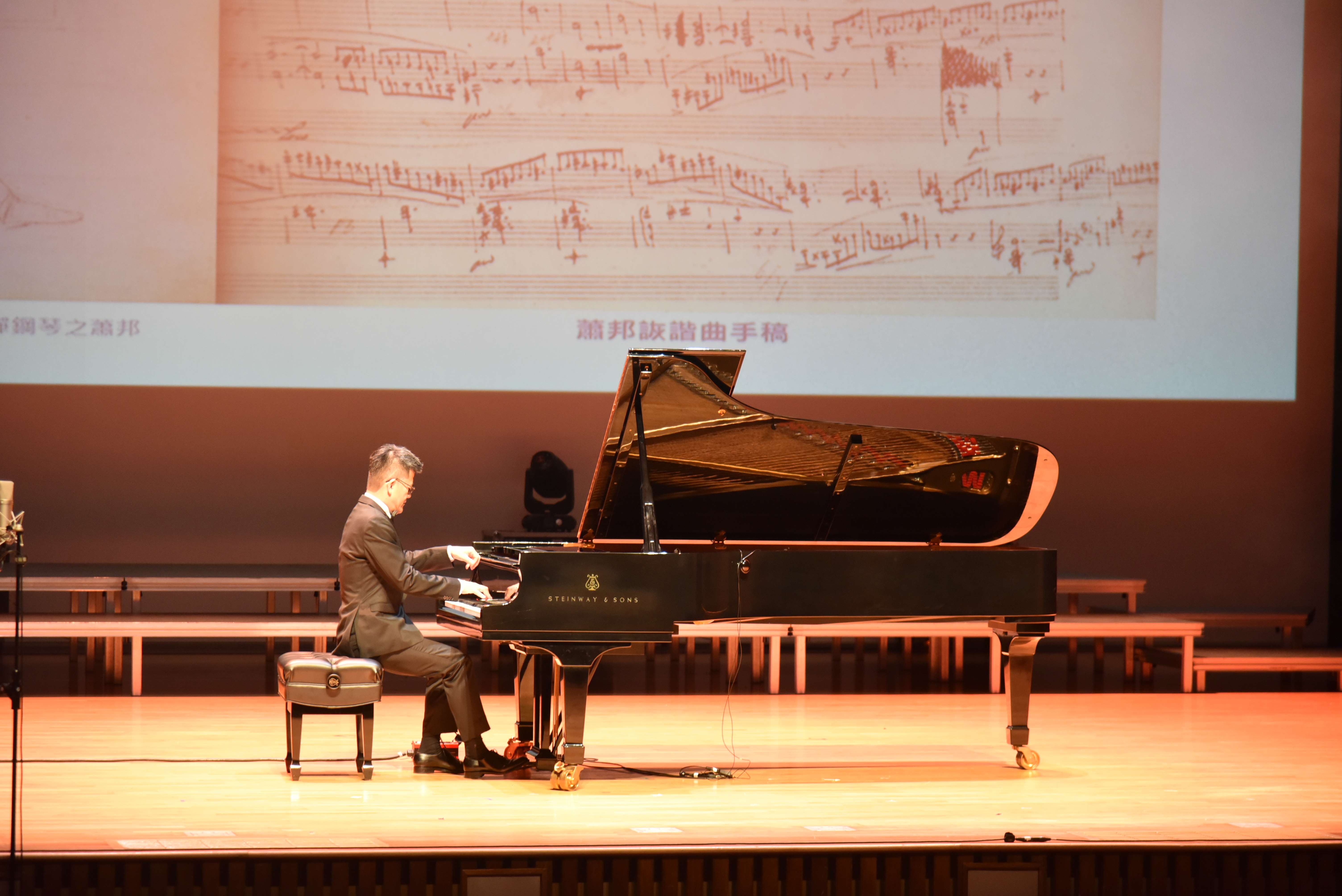 台大醫院雲林分院  有台大鋼琴王子稱號的院長馬惠明  演奏波蘭曲目