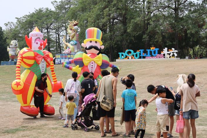 斗六膨鼠森林公園在雲林縣政府跟斗六市公所合作打造成吸引親子共遊兒童遊戲園區