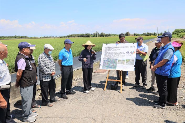 張麗善縣長9日下午一連前往台西、麥寮會勘農水路改善工程