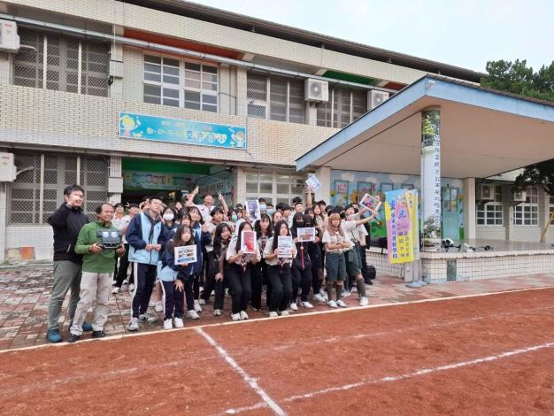 LINE_ALBUM_1130307雲林縣童軍大露營宣導暨地政業務體驗_250311_9