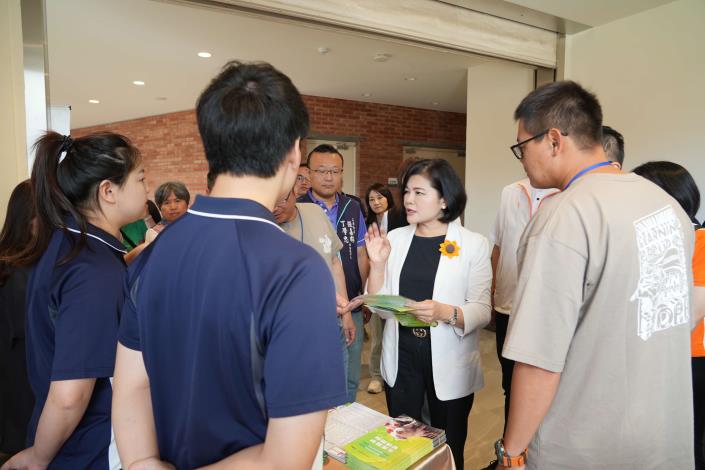 官LIN09050.JPG