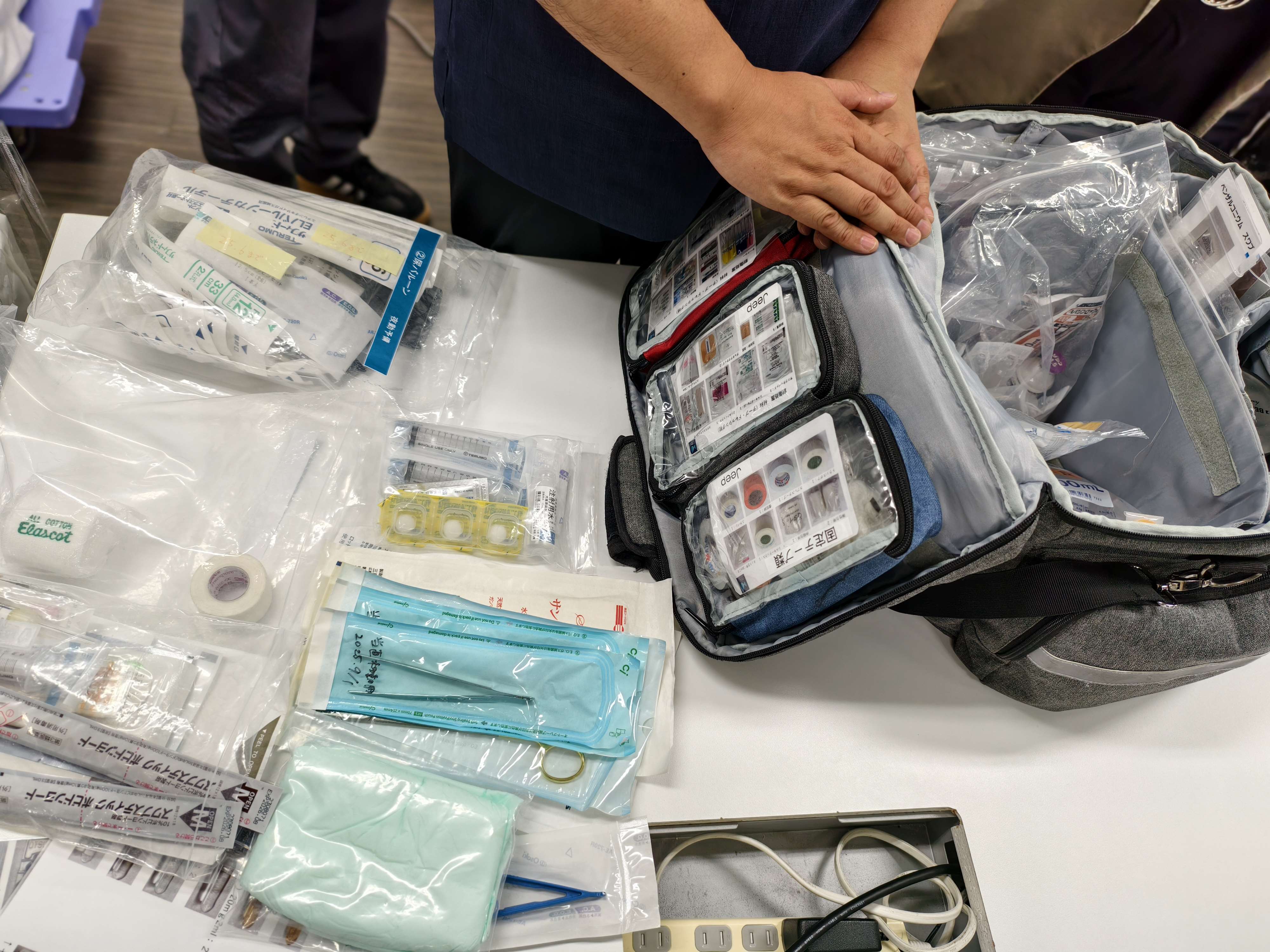夜間急診所攜帶的用品及藥品