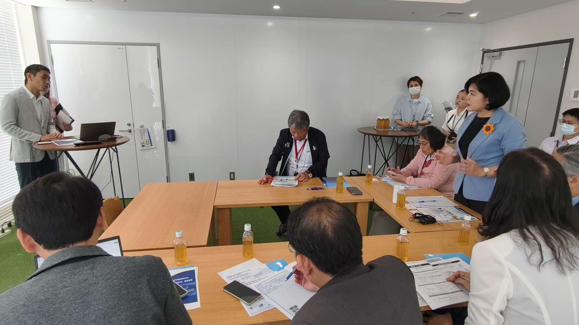 張縣長與安井理事長分享交流對在宅醫療的想法及疑問