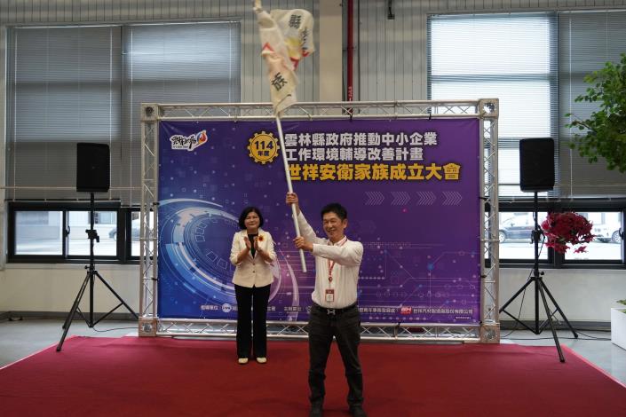 官LIN07833.JPG
