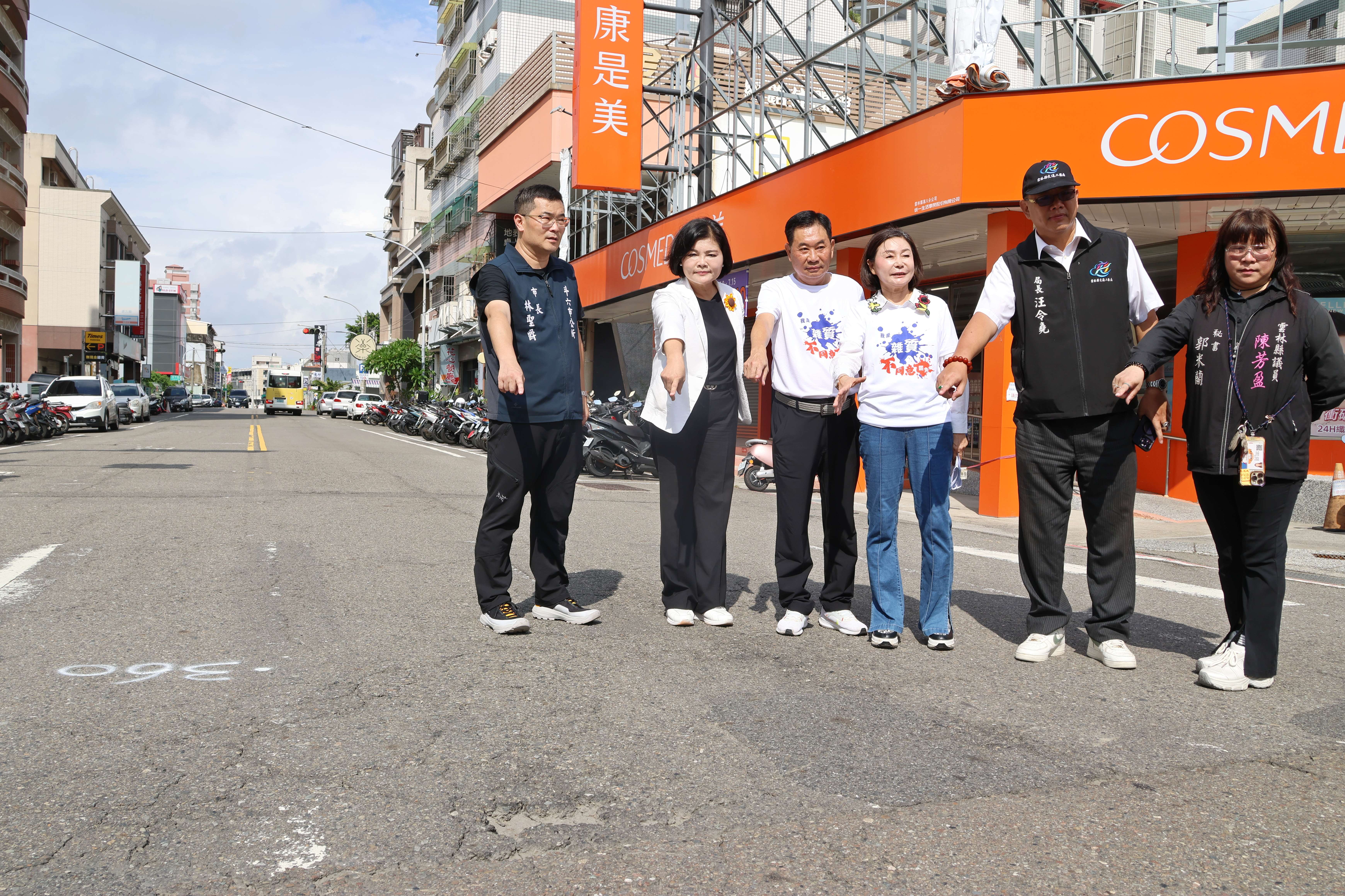 目前斗六市區道路年久失修、管線挖掘修補、凹凸龜裂等不平整情形