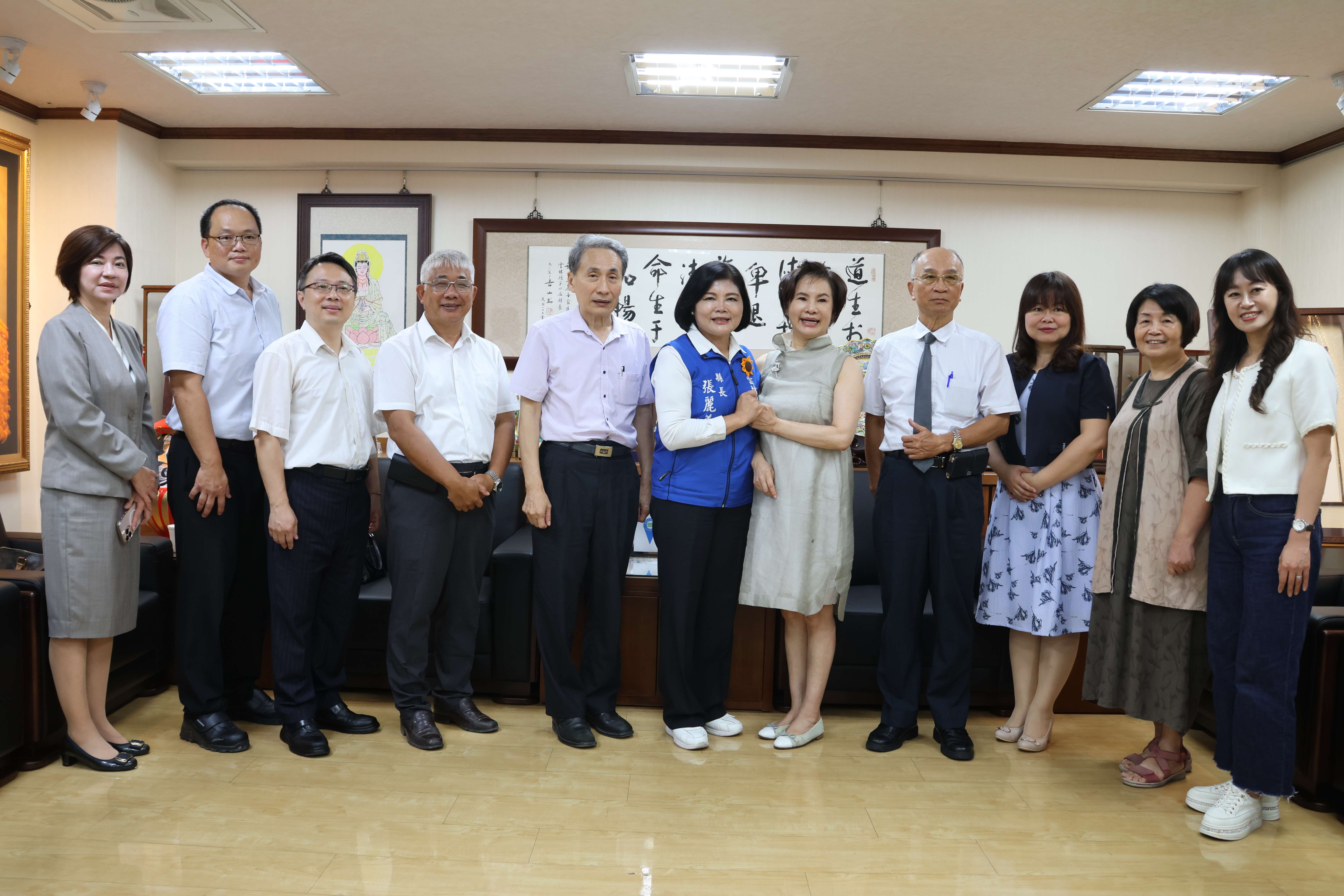 受助學子的學校校長們亦到場表達感謝