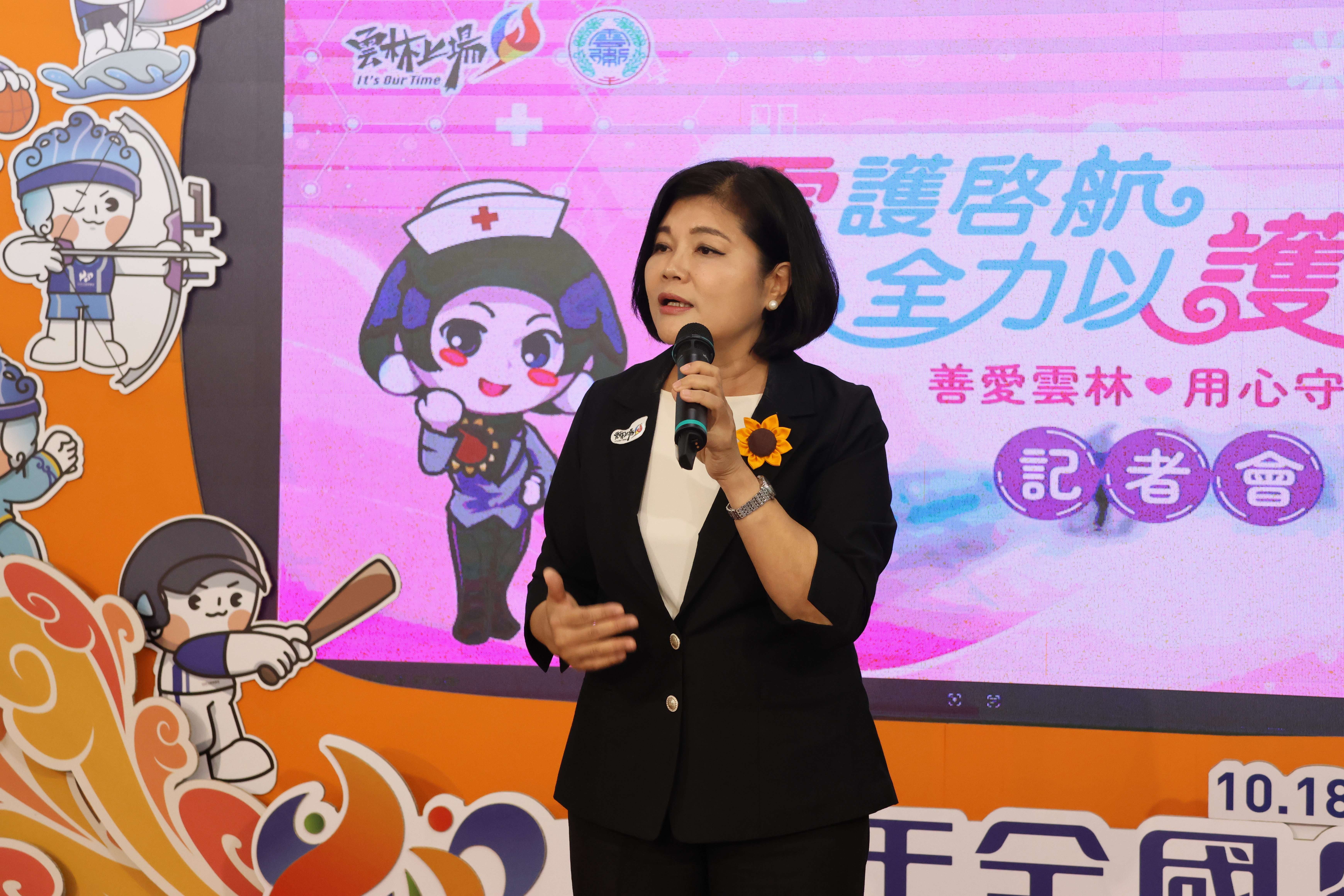 縣長張麗善宣布祭出「留任獎勵、人才培育、友善職場」三支箭，提升雲林護理就業環境。
