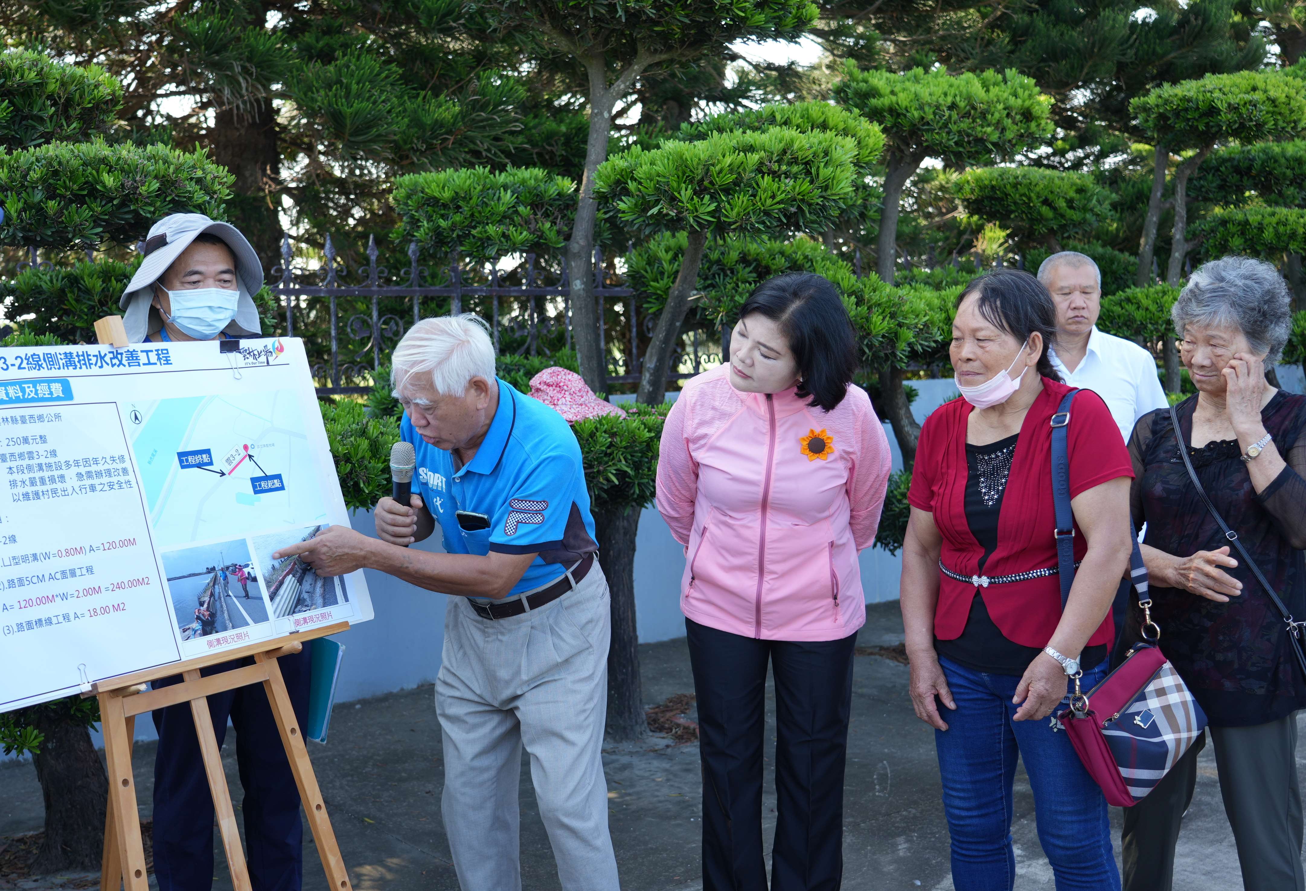 縣長張麗善聆聽地方代表反應改善需求。