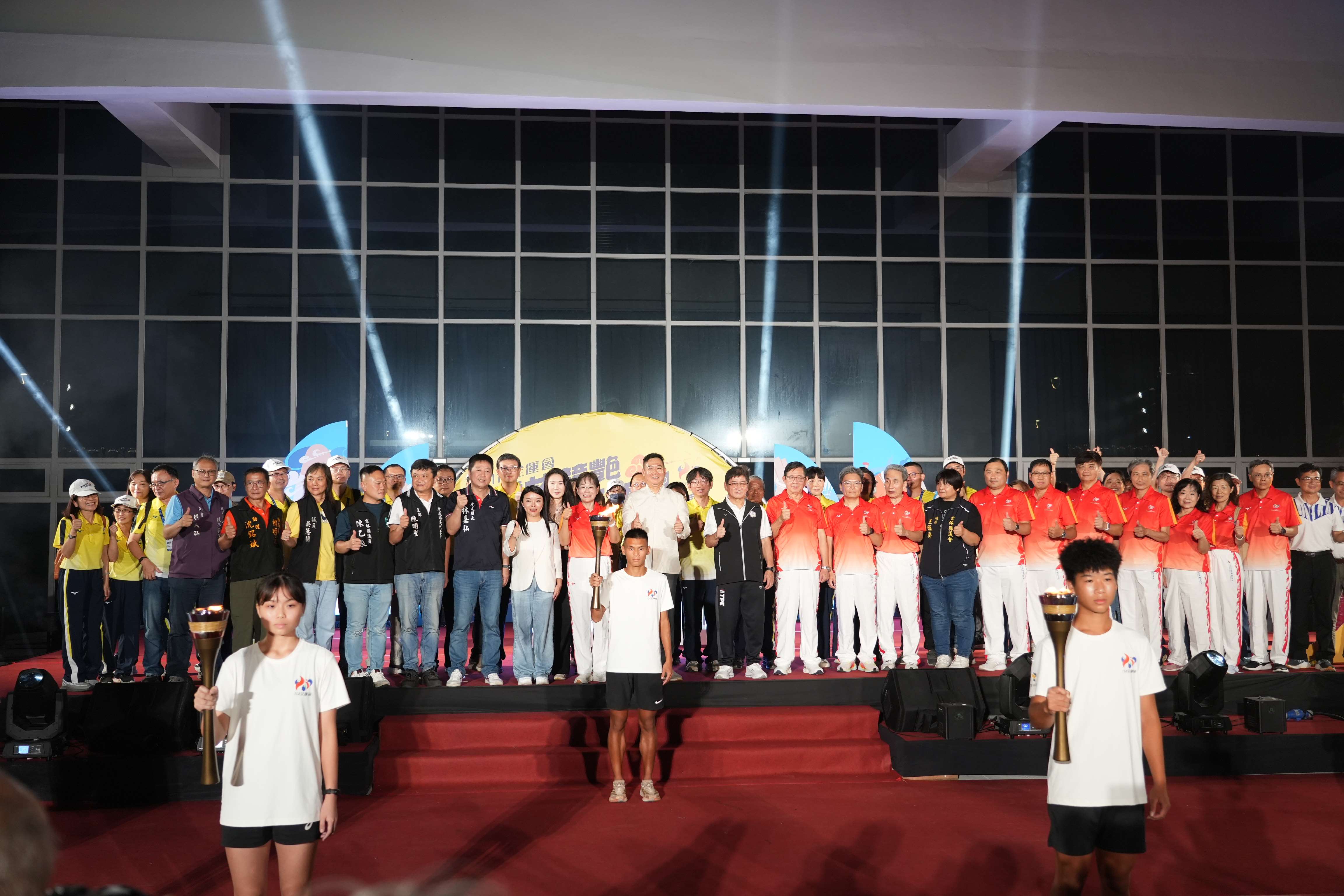 全運會聖火展開近1千公里的全台與三外島縣市傳遞活動。