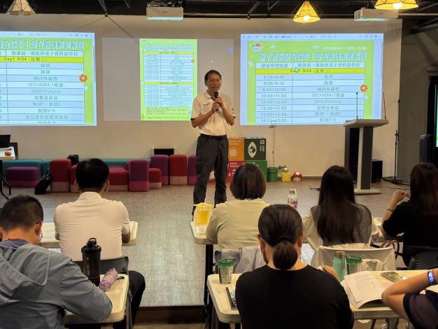 計畫處處長李明岳致詞勉勵