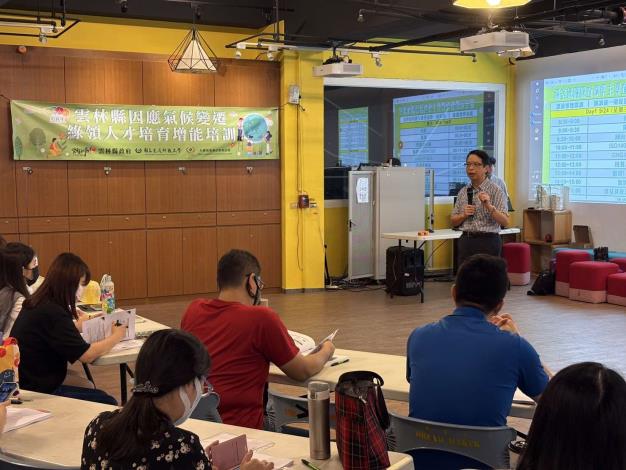 虎科大前副校長游信和致詞勉勵