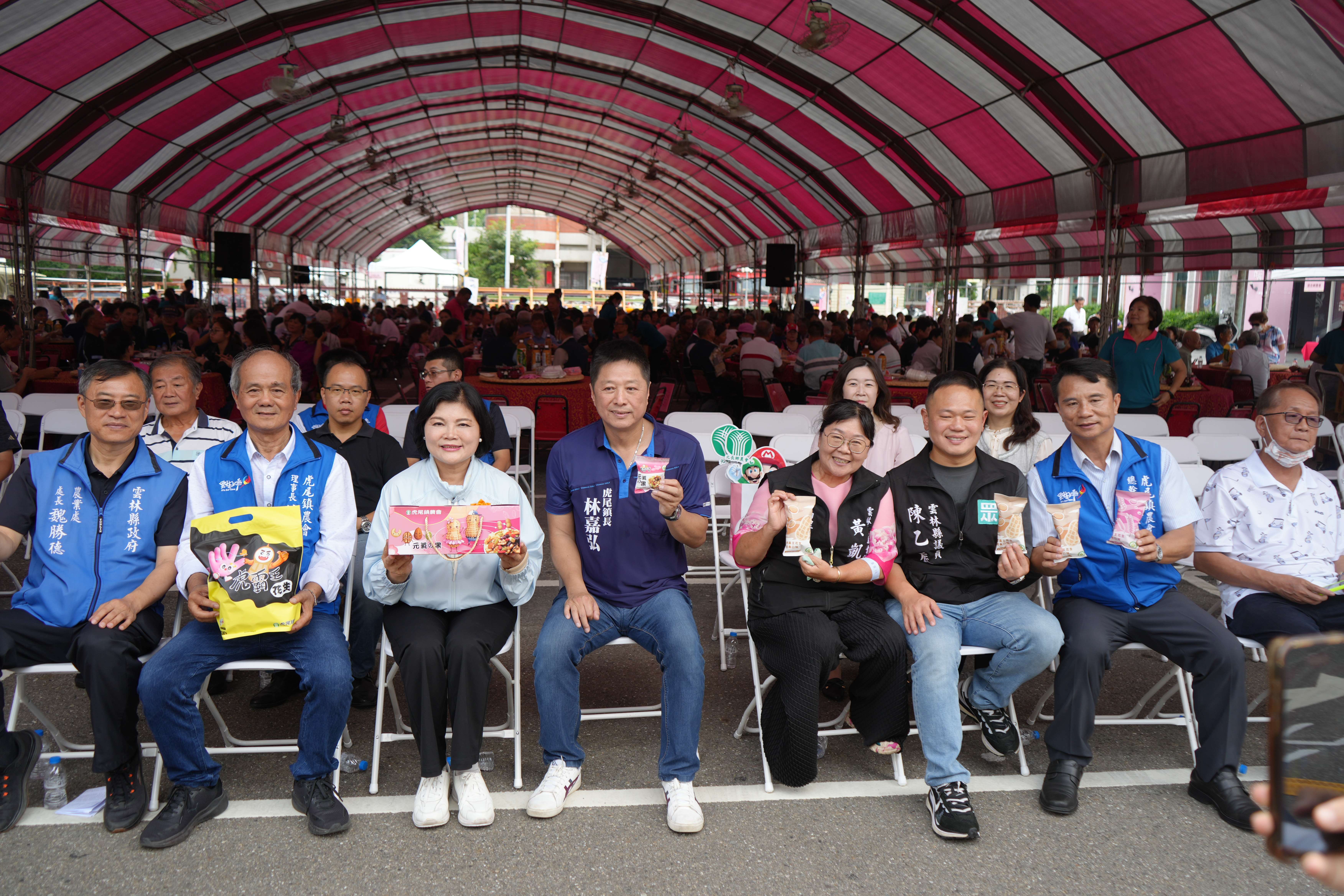 縣長張麗善參加虎尾鎮農會新品、新裝發表會。