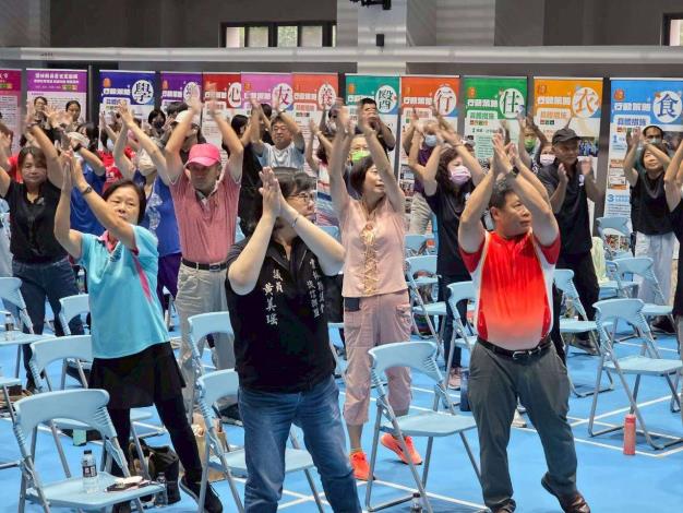 LINE_ALBUM_1141020爺奶運動直播派對-虎尾場_251021_21