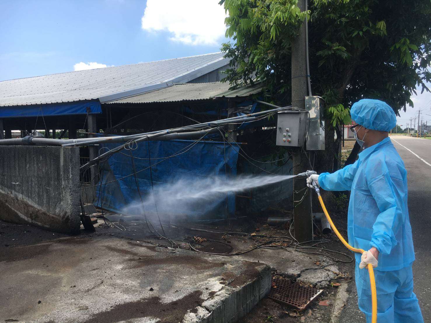 雲縣府農業處、防疫所等單位全面啟動消毒等防堵行動