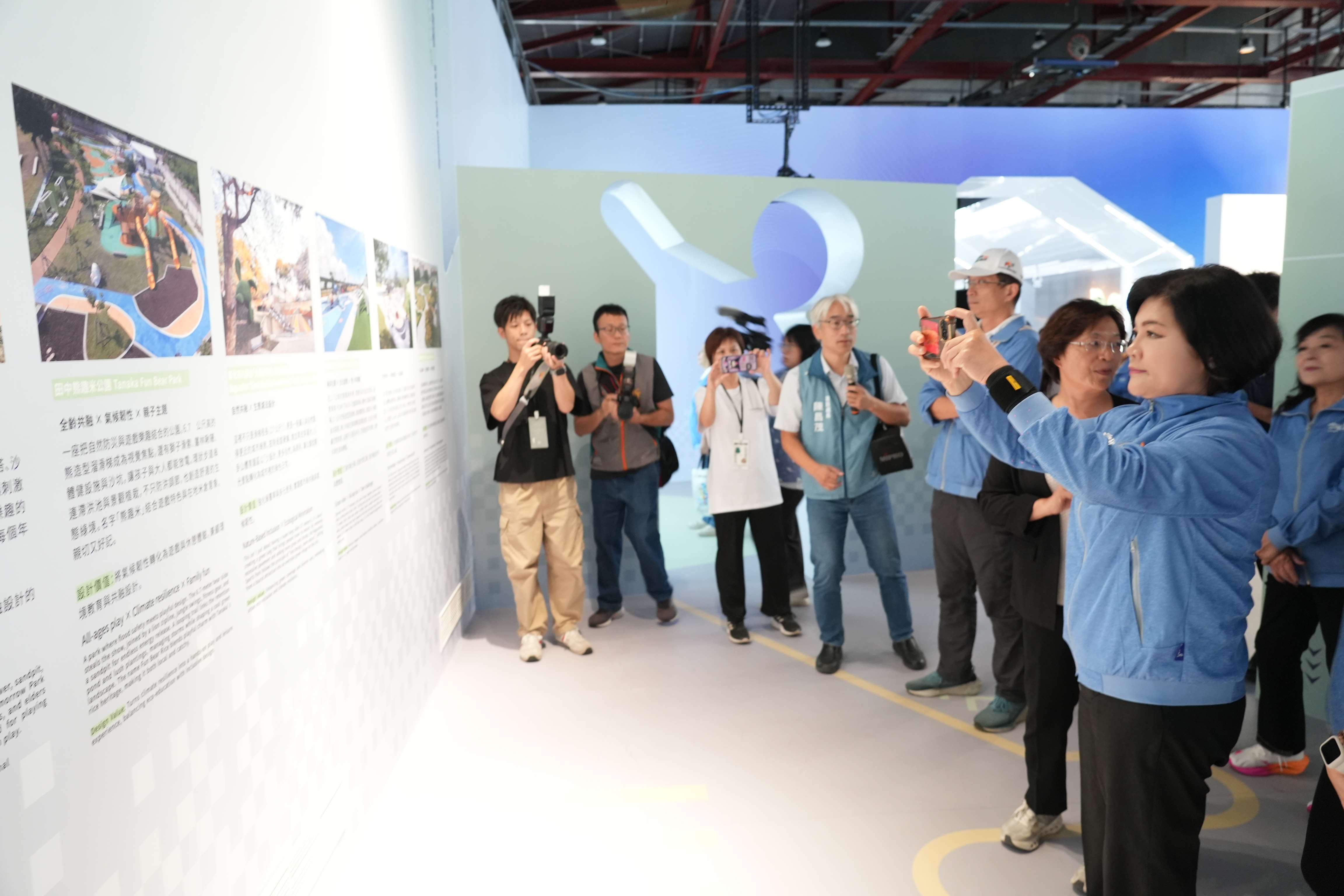 張麗善縣長記錄彰化縣設計創新軟實力。