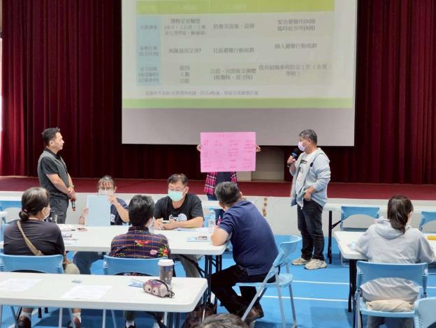 LINE_ALBUM_1021公安桌演_251022_1