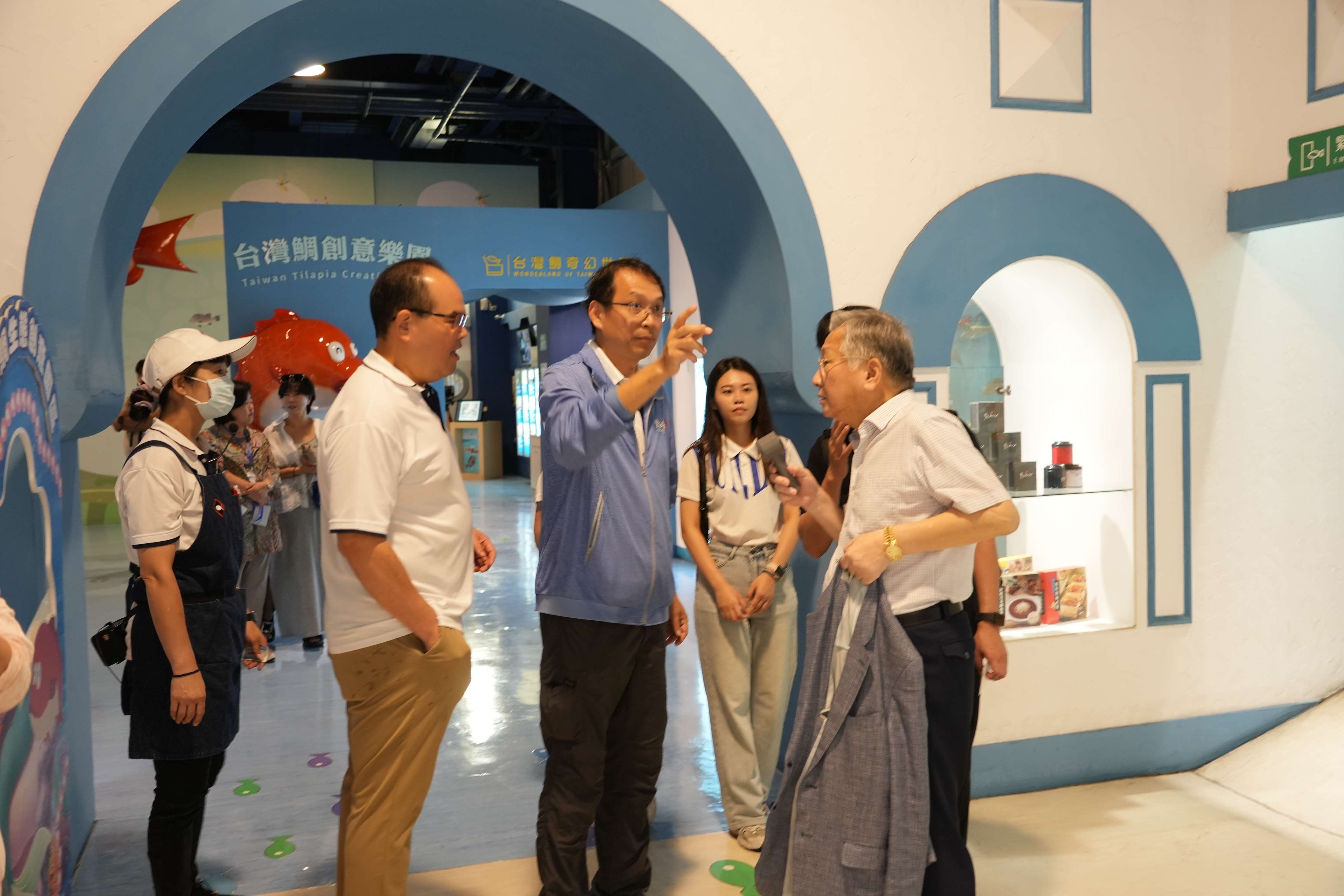 韓中教育基金會、中華民國中韓文化基金會參訪台灣鯛生態園區。