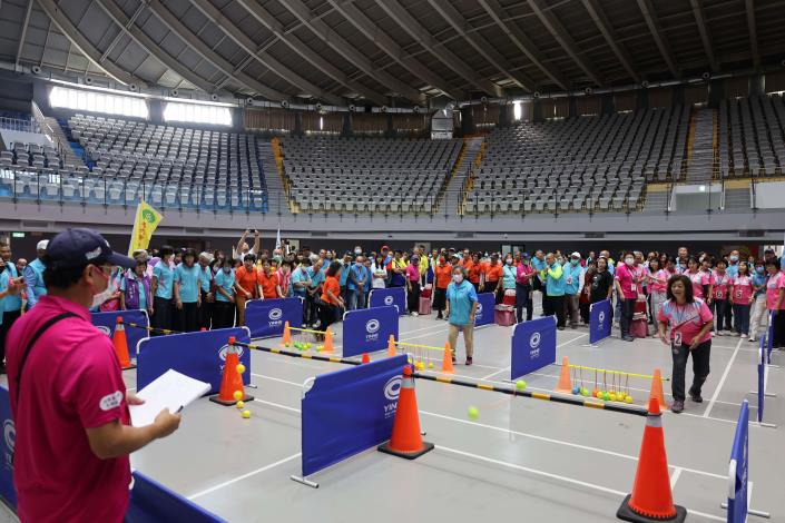 縣府與雲林縣志願服務協會舉辦志工大會師活動，透過趣味競賽增進志工情誼也凝聚向心力