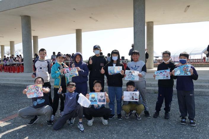 f7675041-1ff8-4112-98e8-622f0c80b19d