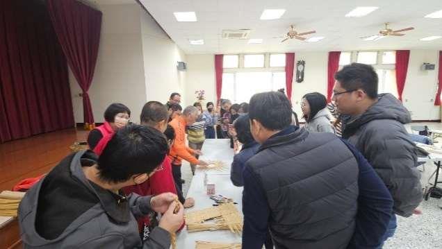 竹編國寶大師郭守發老師上課情形