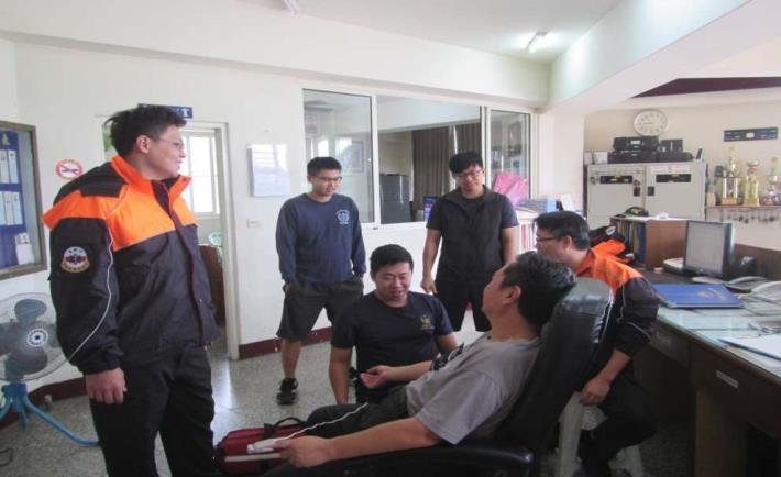 雲林縣消防局第二大隊二崙分隊辦理低血糖救護訓練