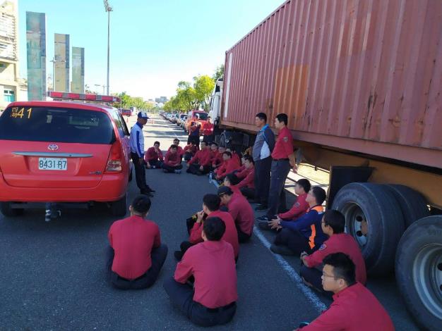 雲林縣消防局辦理新進人員救護車安全駕駛教育訓練