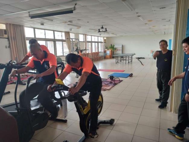 雲林縣消防局第一大隊斗南分隊辦理體能訓練-訓練過程