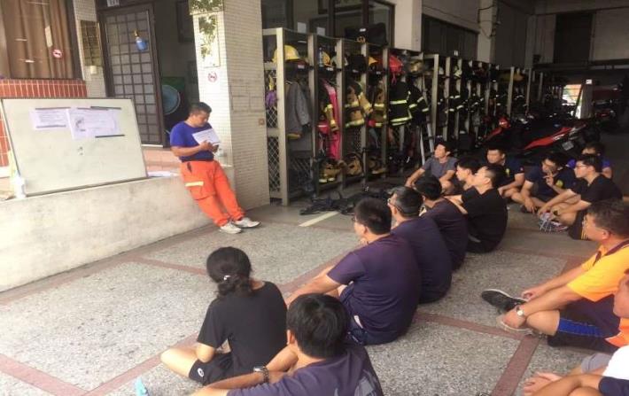 雲林縣消防局第二大隊虎尾分隊救災檢討及常年訓練-訓練過程