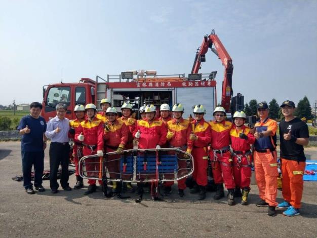 雲林縣消防局第二大隊虎尾分隊辦理義消救助訓練-合照
