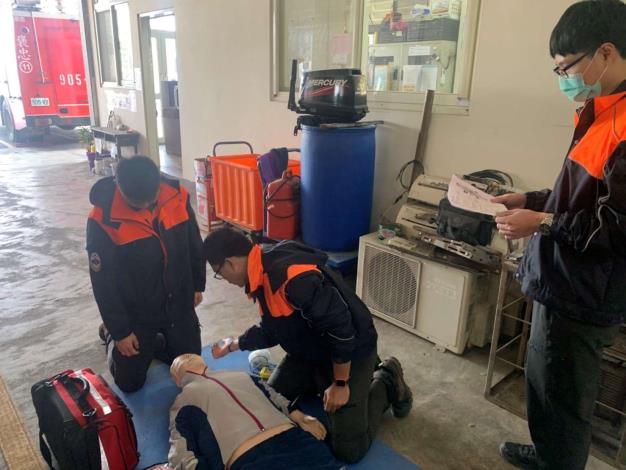 雲林縣消防局第二大隊褒忠分隊辦理創傷情境救護技術訓練-訓練過程