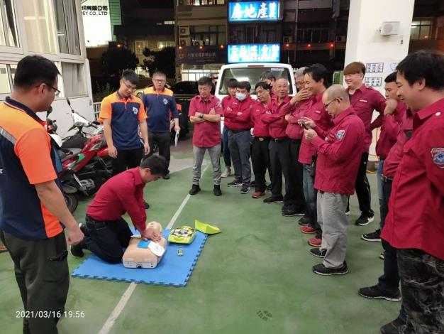 雲林縣消防局第二大隊土庫分隊辦理義消救護訓練-CPR操作