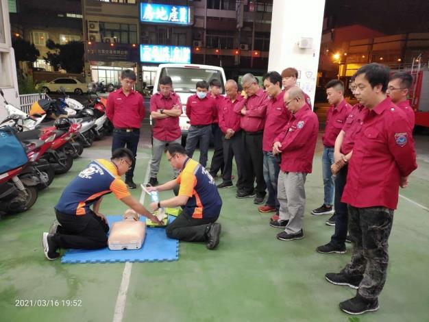 雲林縣消防局第二大隊土庫分隊辦理義消救護訓練