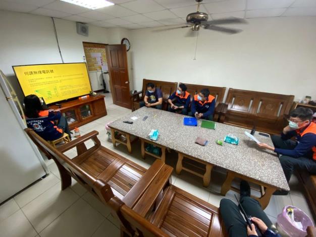 雲林縣消防局第三大隊台西分隊辦理無線電教育訓練