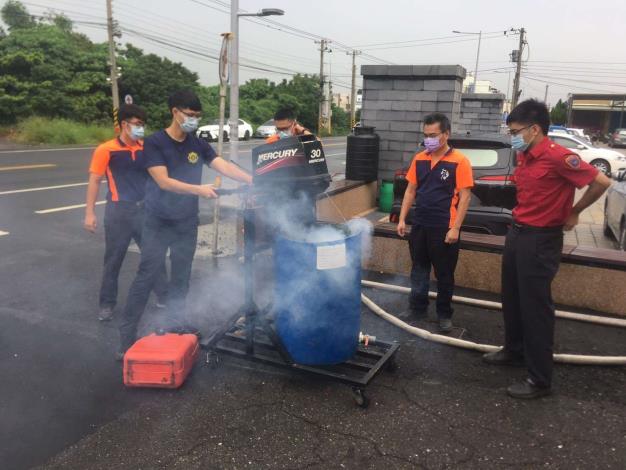 雲林縣消防局第二大隊褒忠分隊實施水域裝備器材救災整備