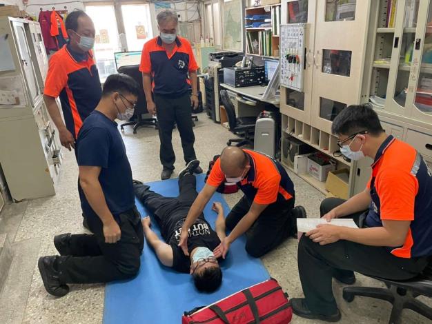 雲林縣消防局第三大隊四湖分隊辦理救護技術訓練-創傷及非創傷二度評估