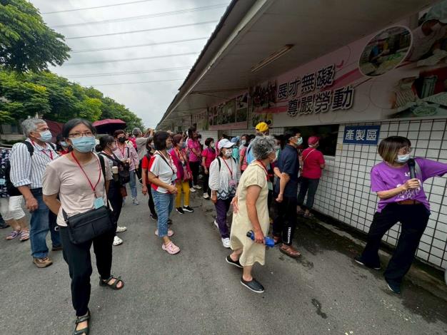 LINE_ALBUM_1140730志願服務觀摩研習_250801_120