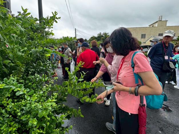 LINE_ALBUM_1140730志願服務觀摩研習_250801_49