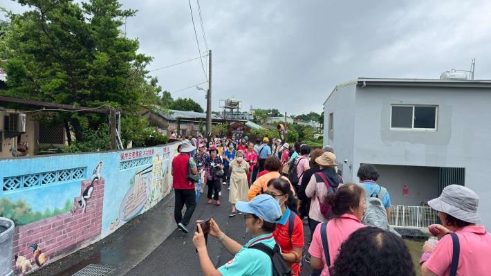 LINE_ALBUM_1140730志願服務觀摩研習_250801_83