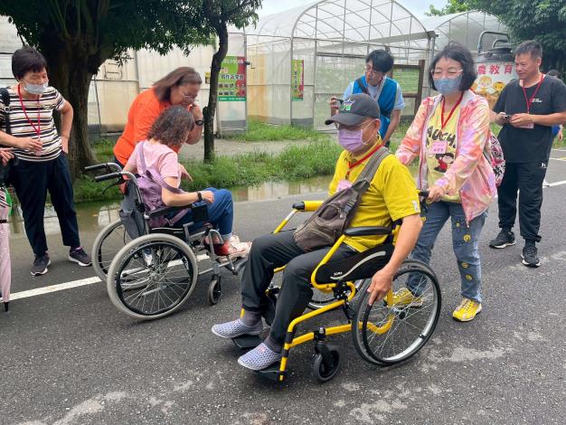 LINE_ALBUM_1140730志願服務觀摩研習_250801_114