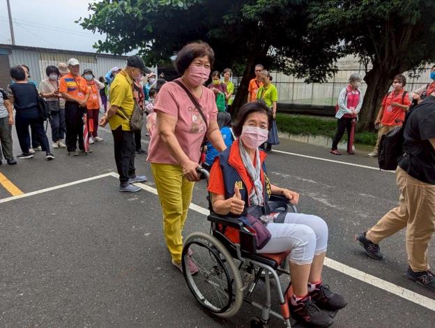 LINE_ALBUM_1140730志願服務觀摩研習_250801_278