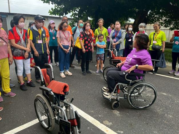 LINE_ALBUM_1140730志願服務觀摩研習_250801_111