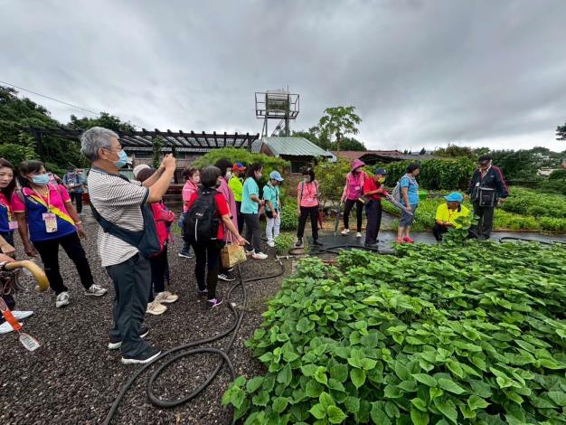 LINE_ALBUM_1140730志願服務觀摩研習_250801_55