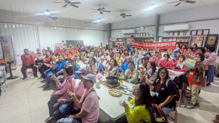 LINE_ALBUM_1140730志願服務觀摩研習_250801_176